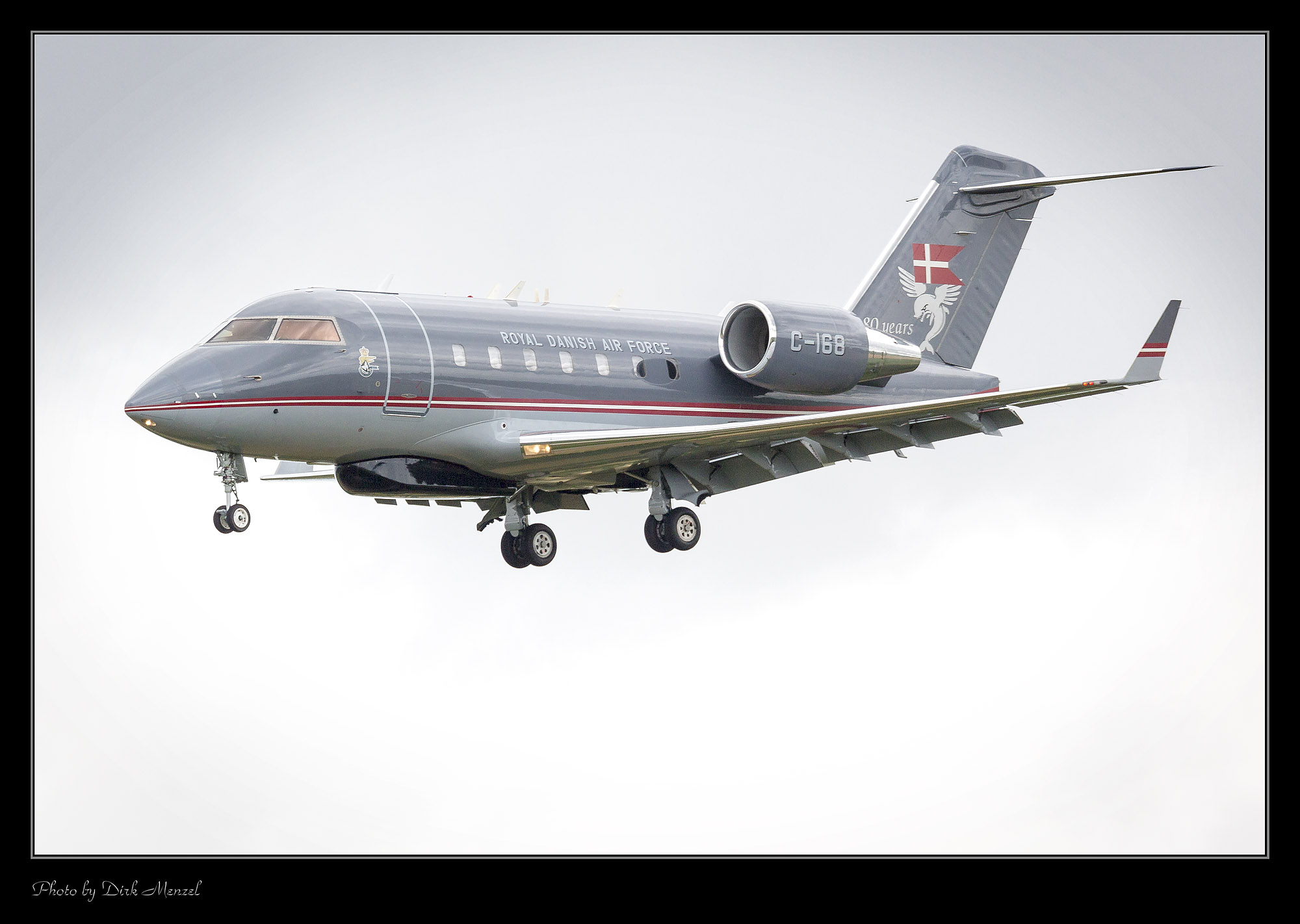 Canadair CL-600-2B16 Challenger 604